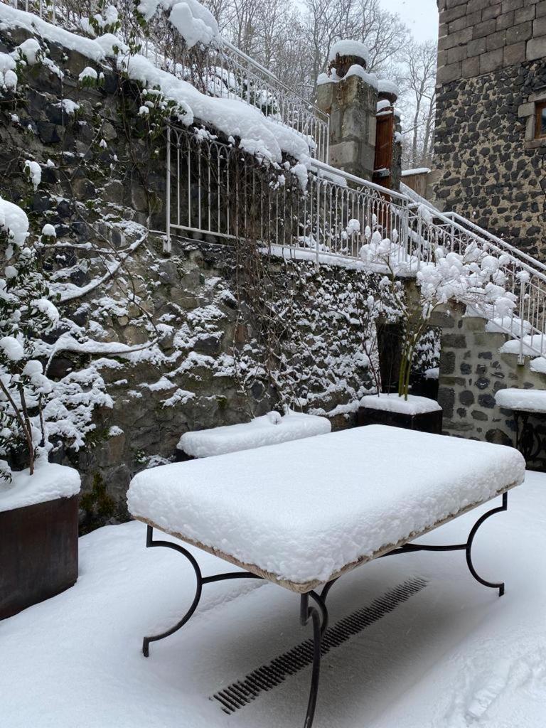 L'Escale De Camille Hotel Murat  Kültér fotó
